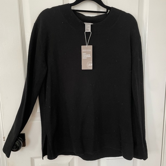 NWT H&M Cashmere Crewneck Sweater Black - Picture 3 of 4